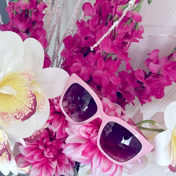DIFF HAILEY PINK SUNGLASSES